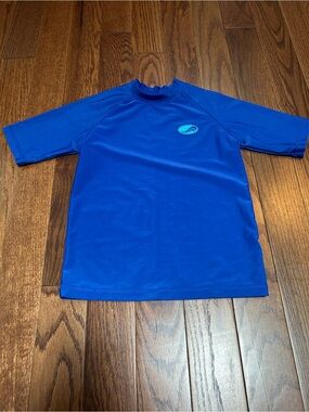Arizona Jean Co. Royal Blue Short Sleeve Rash Guard Size 8(S)